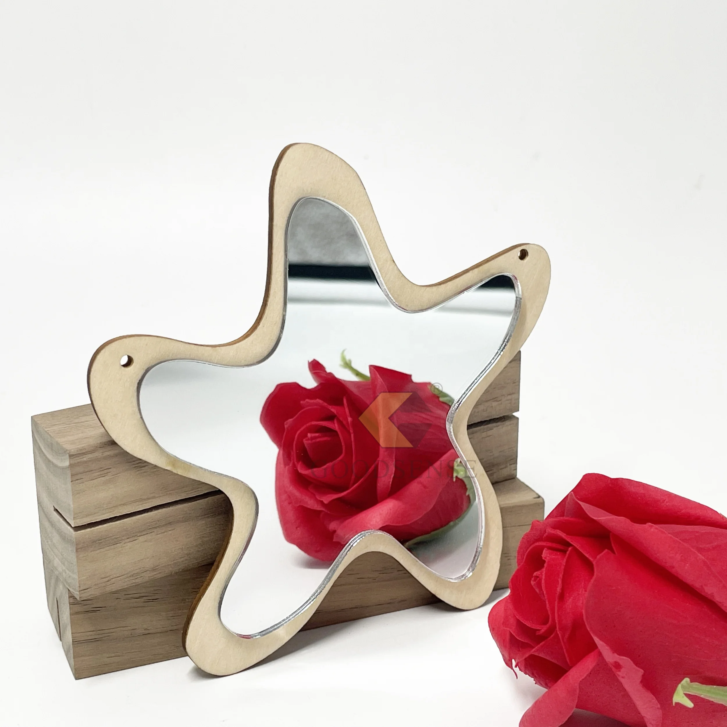 Goodsense Acrylic Mirror Manufacturer Self Adhesive Unbreakable Plexiglass Mirror Lightweight Cat Mirror Toy for Baby Shower