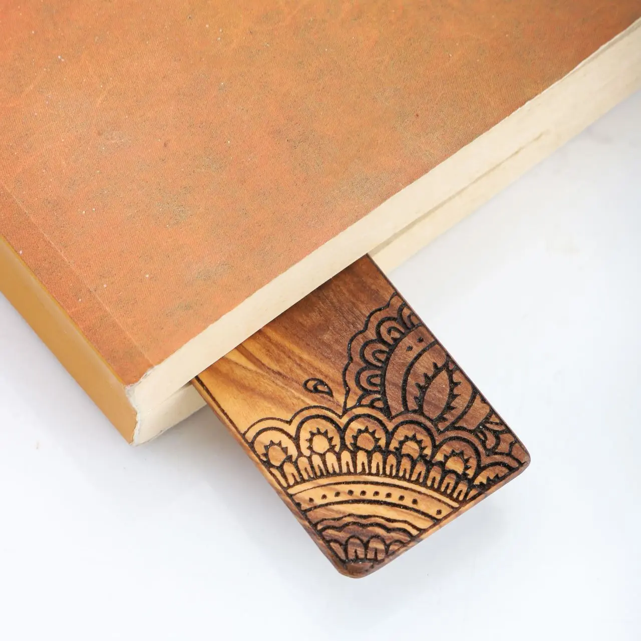 Unique Handcrafted Olive Wood Bookmarks - Customizable,  Ideal for Notebooks & Writing Pads