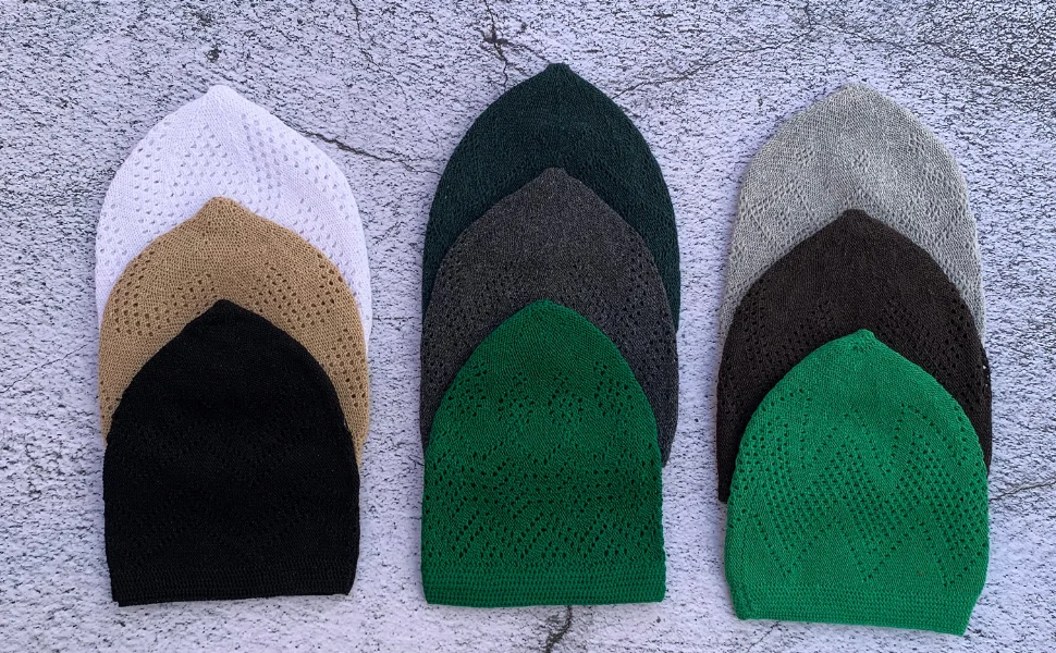 new hi selling muslim kufi hat for men sufiya cap / topi / beanie / namaz, prayer cap all colours