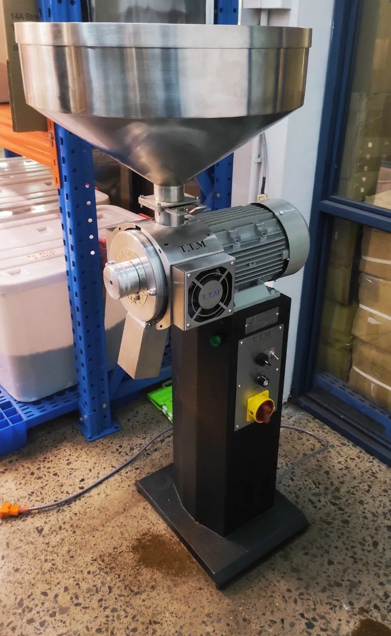 Best Coffee Grinding Machine with Cooling System