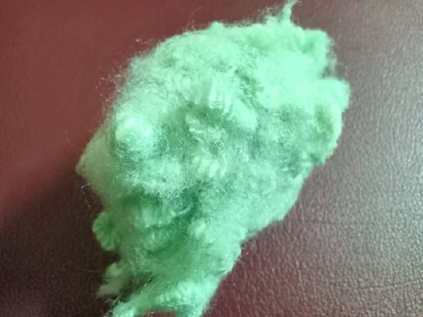 Low Price Recycled Hollow Fiber 15D HS Green Polyester Staple Fiber A Grade GRS fiber from Vikohasan Vietnam