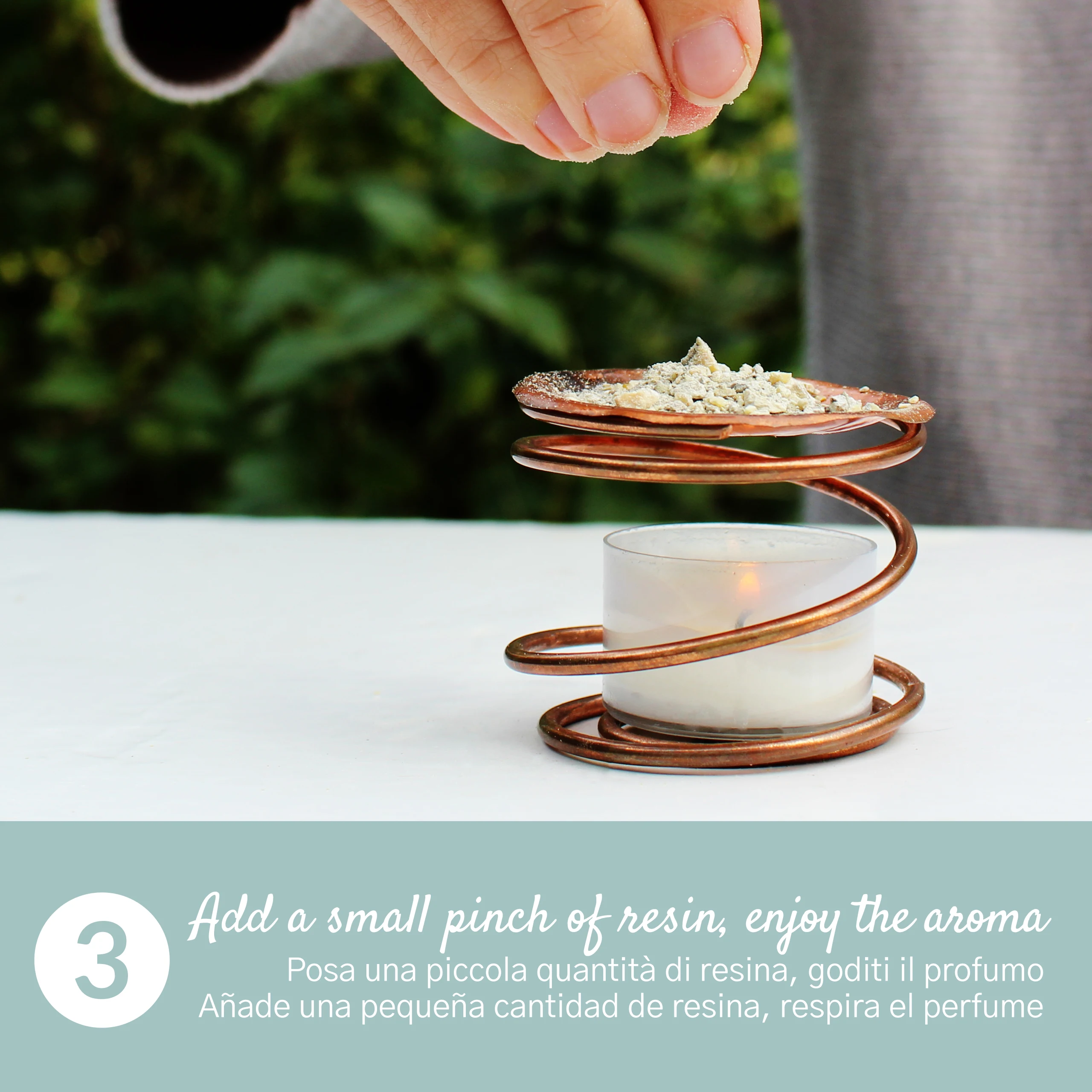 Grey Copal Incense Resin from Ecuador - Natural Resin for Stress Relief and Yoga - Wholesale Price - 10 kgs or more