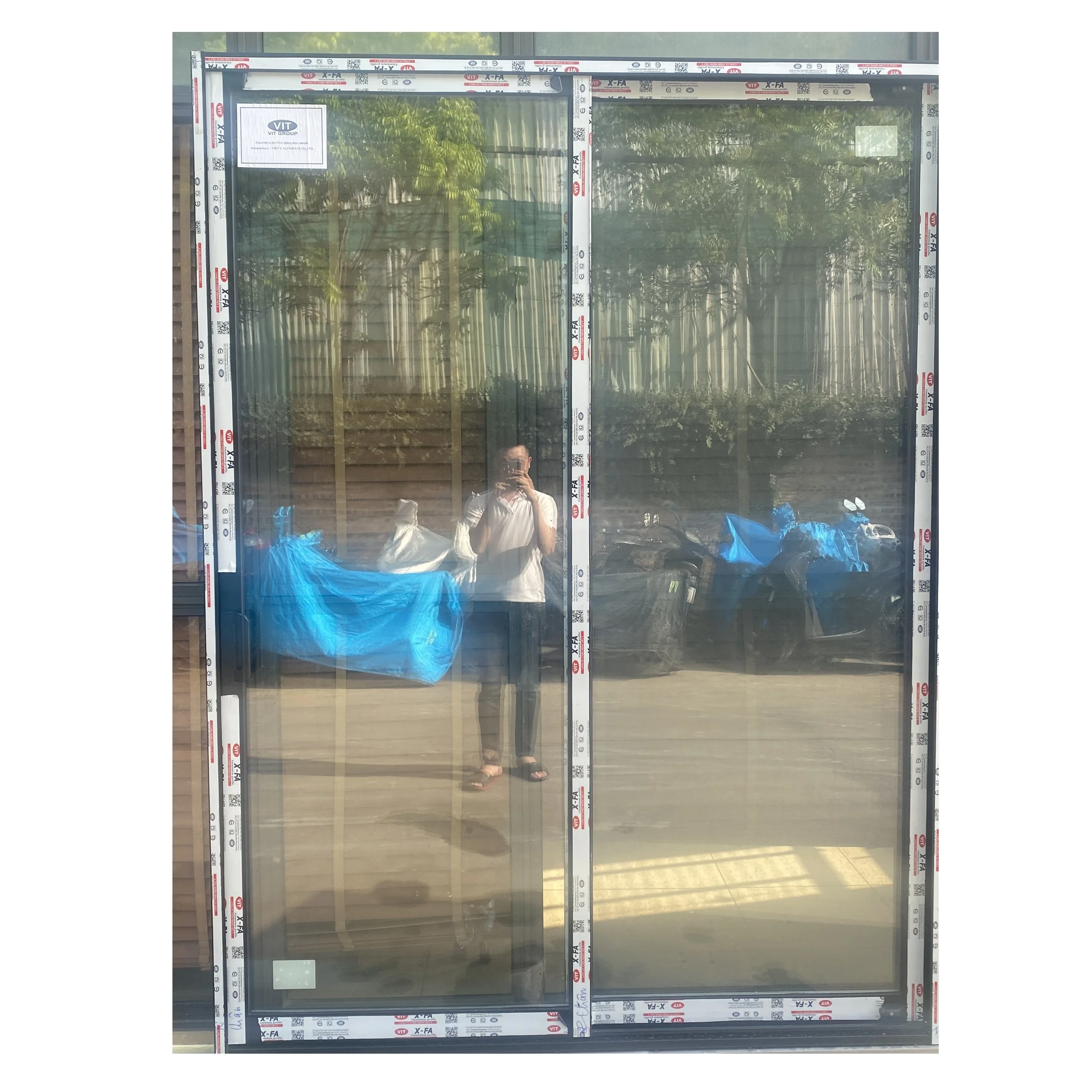 ISO Certificated Extruded Aluminum Alloy Attractive Style Industrial Door and Window Solid Wholesale OEM