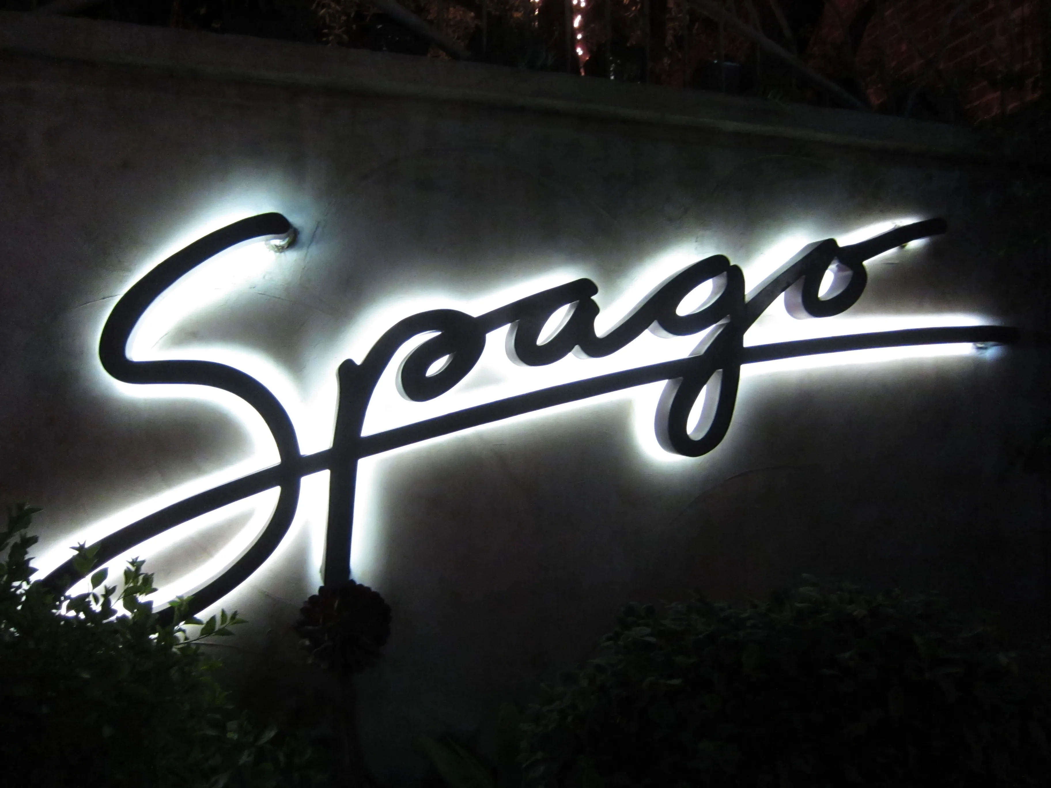 3D Metal Backlit Business Sign Custom Design Personalized Signage outdoor logo illuminated sign LED backlit sign board 3D LED