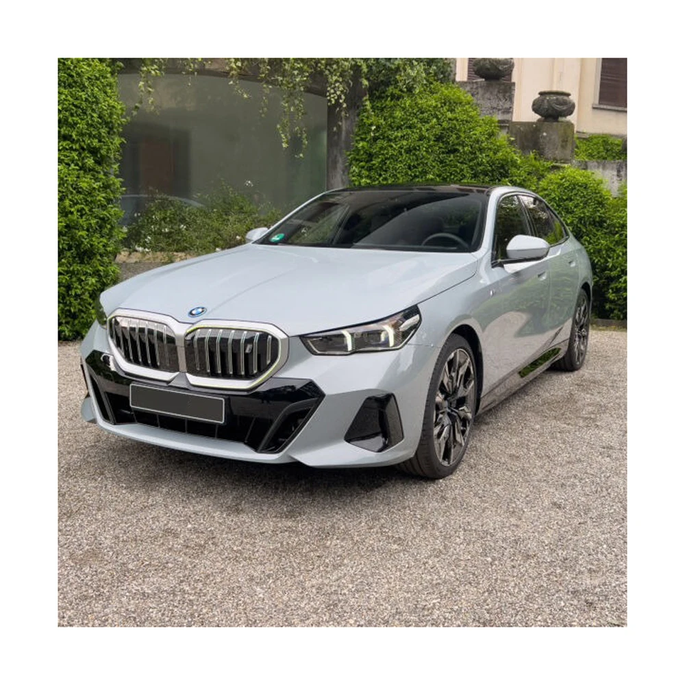 Подержанные автомобили BMwW LHD Bmww X серии X6 M / M50i RHD для экспорта!