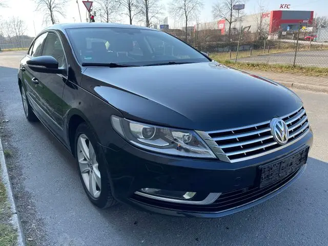 2012 USED VOLKSWA GEN PASSAT LHD