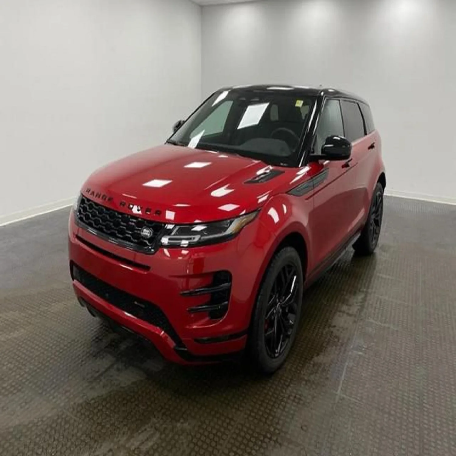Подержанный 2020 Range Rover velar