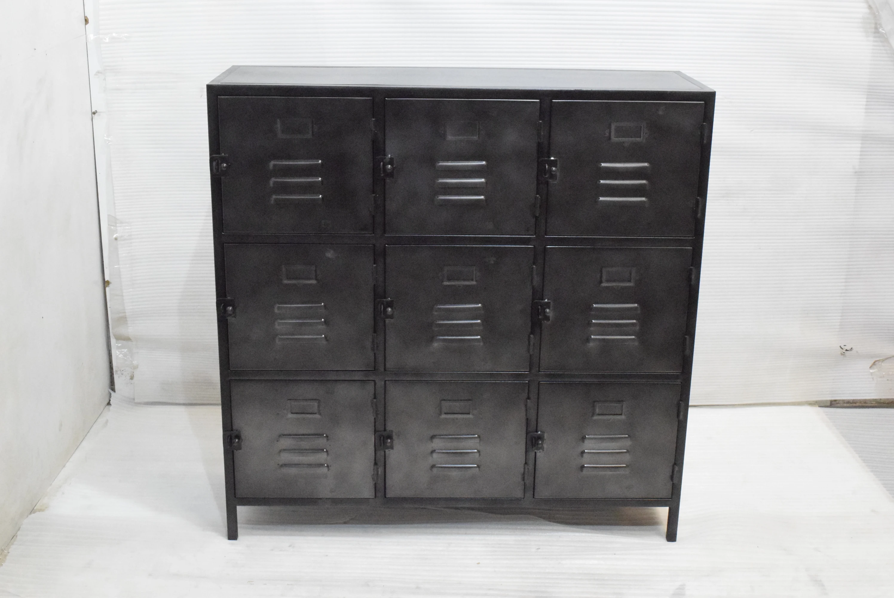 Hot Sale 2024 Vintage Industrial Metal Iron Furniture Multi Drawers Cabinet for Storage and Display Home Decorative Furniture