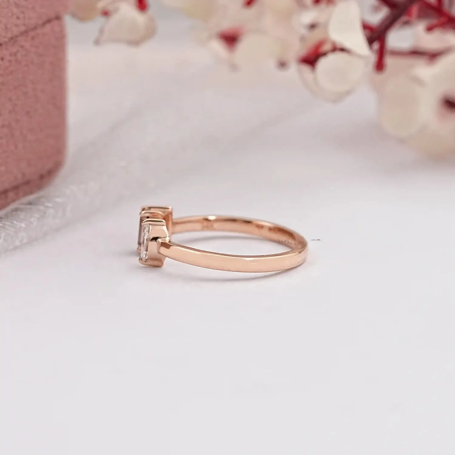 Unique 3*6mm Marquise Cut 6*4 Emerald Cut Champion Color Moissanite Diamond Engagement Ring With 10k Solid Gold Ring For Gift