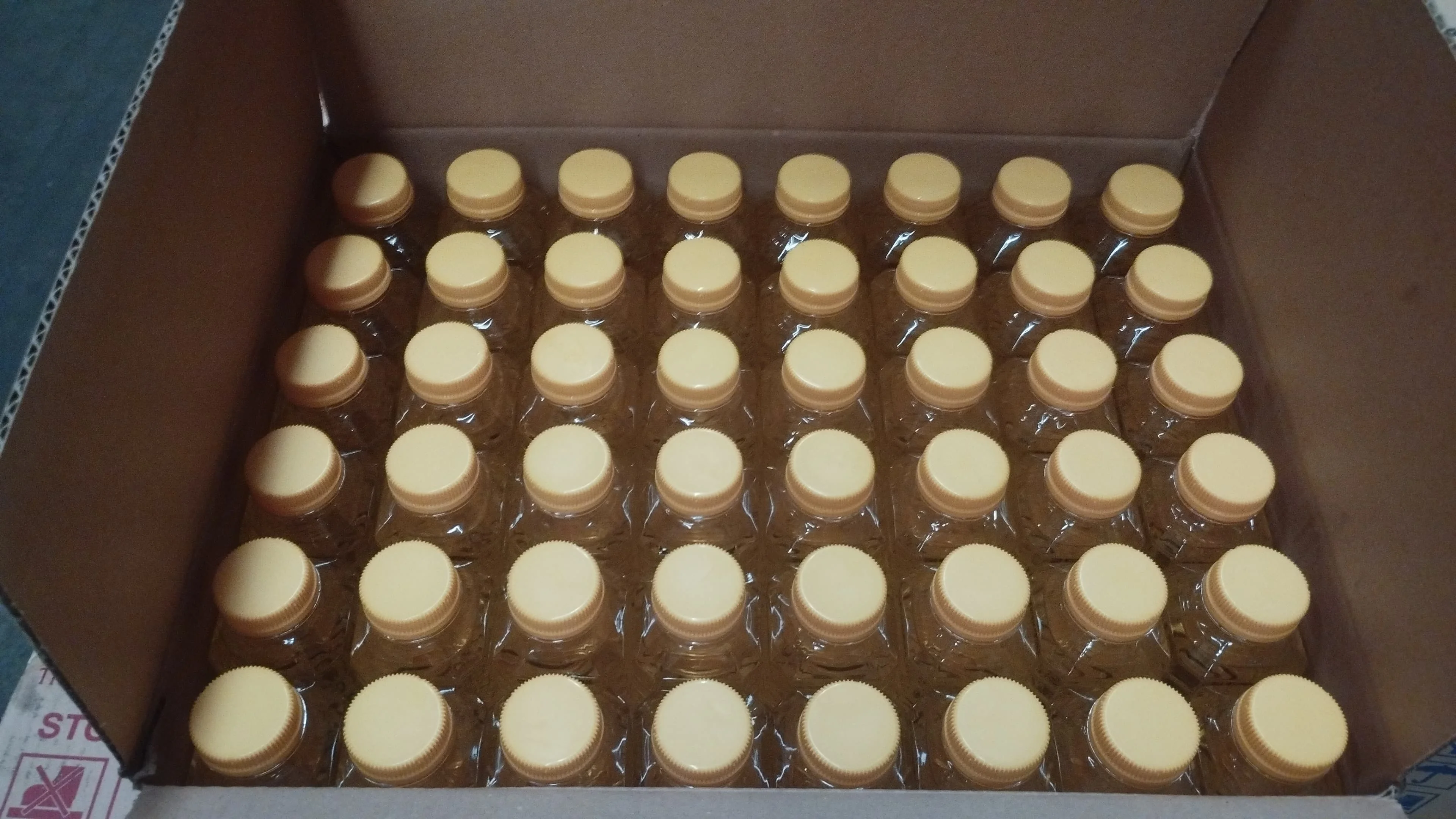 Super Delicieux Cooking Oil 250 ML, Made of 100% Palm Oil, very good for Frying