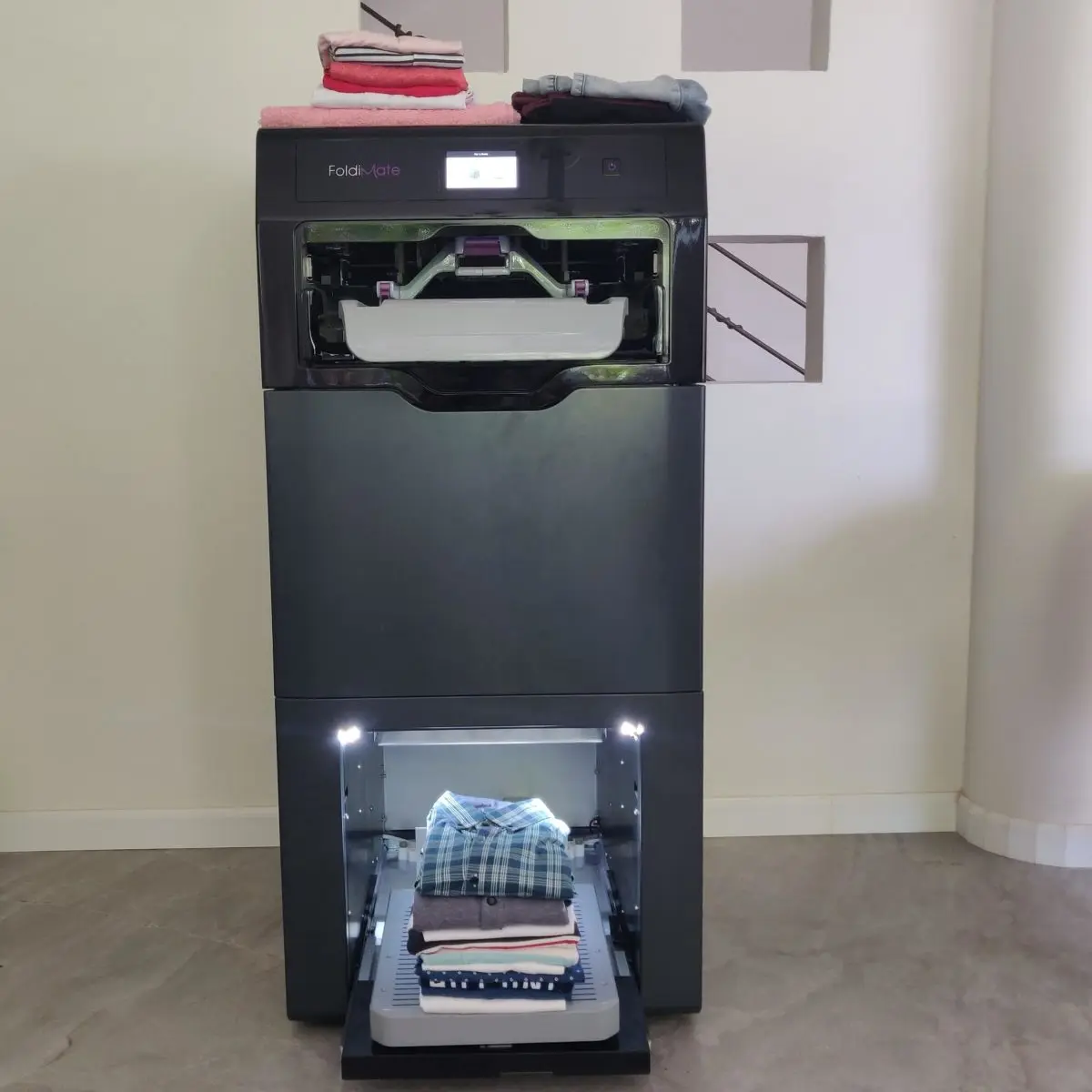NEW Folding Foldimate Fabric Cloth Folding Laundry Machine