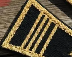 High selling 2024 custom made OEM Shoulder Rank top quality material with customized color size and logo print shoulder Rank