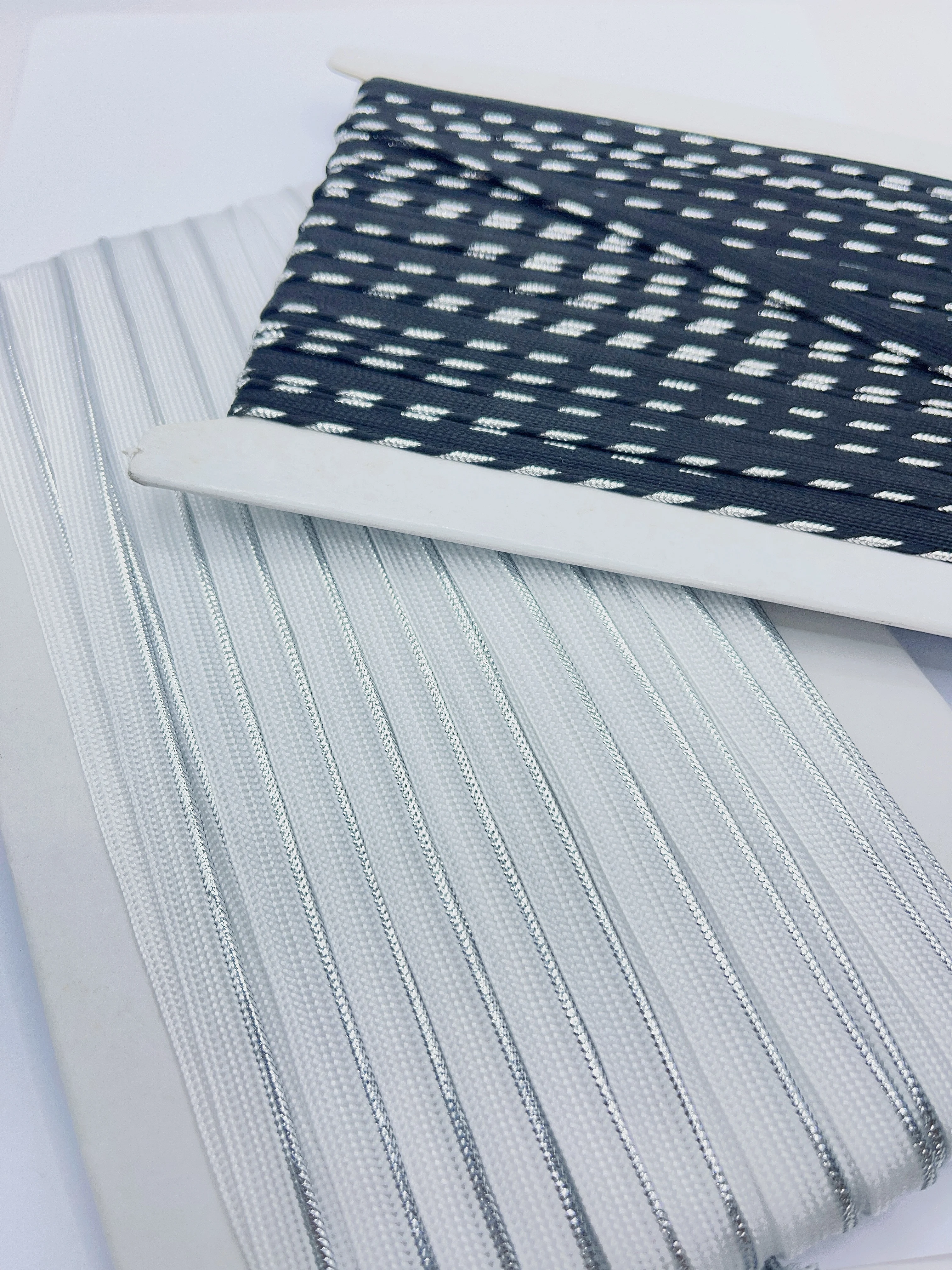 Wholesale Durable 10mm PP Gold Black Lurex Piping Cord for Bedding