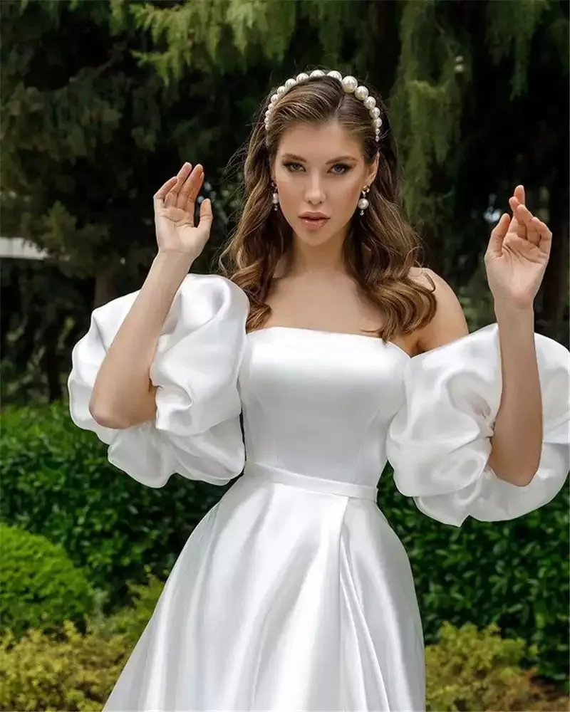 Custom Made Removable Puff Sleeve Satin Wedding Dress With High Slit Side A line Simple Styles Bridal Dress
