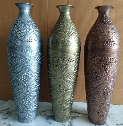 Modern,Home Decors brass flower pot Frame Flower Vase Handmade Brass Color Luxury Floor Metal Vase For Sale