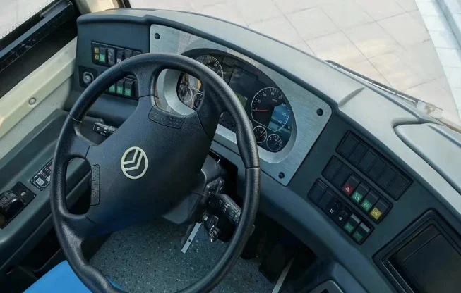 Golden Dragon Coach Used 33 Seats Buses For Sale Used Cars