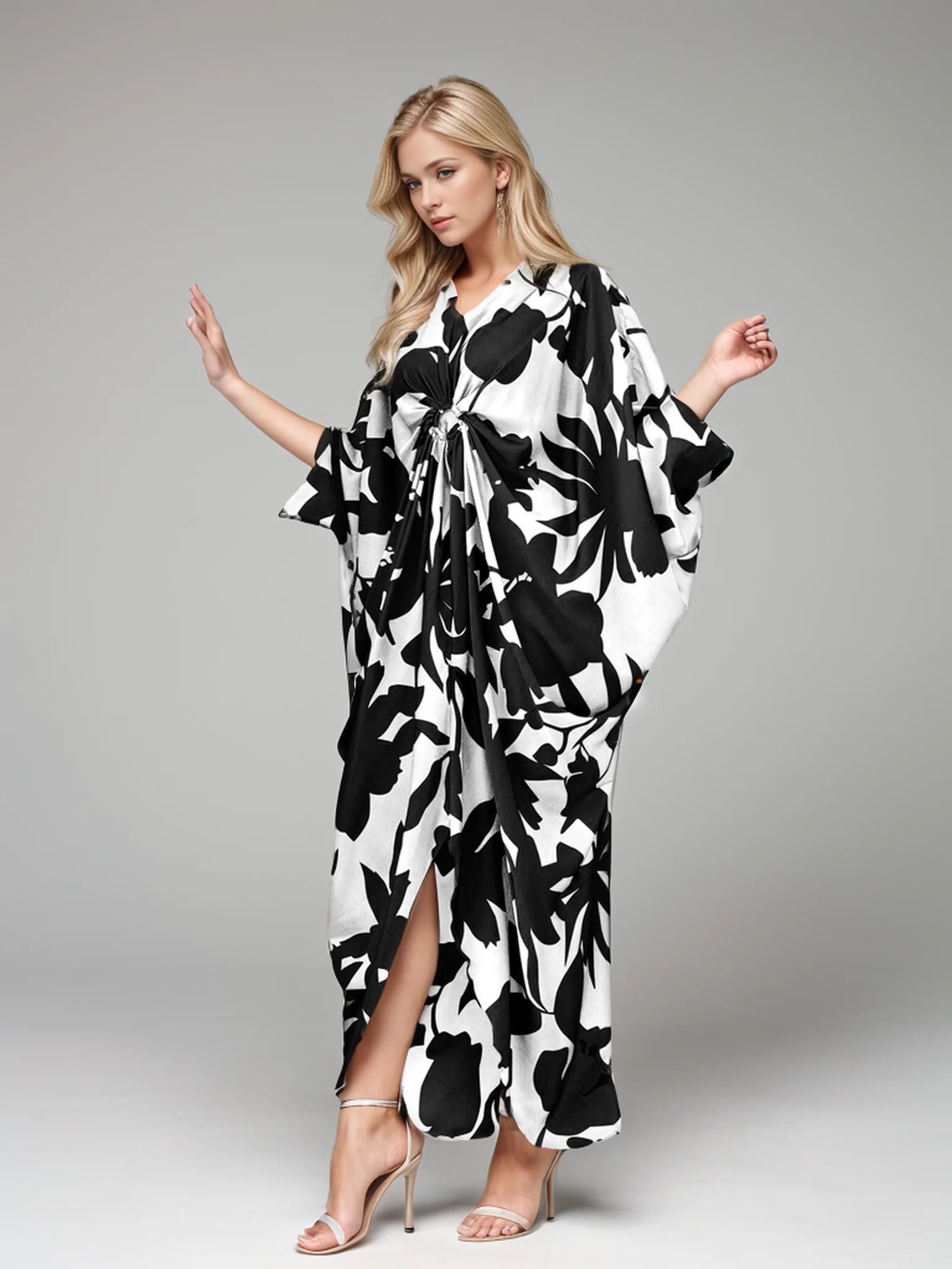 Elegant Black & White Floral Printed Ring Style Kaftan - Perfect For Summer Breeze Collection