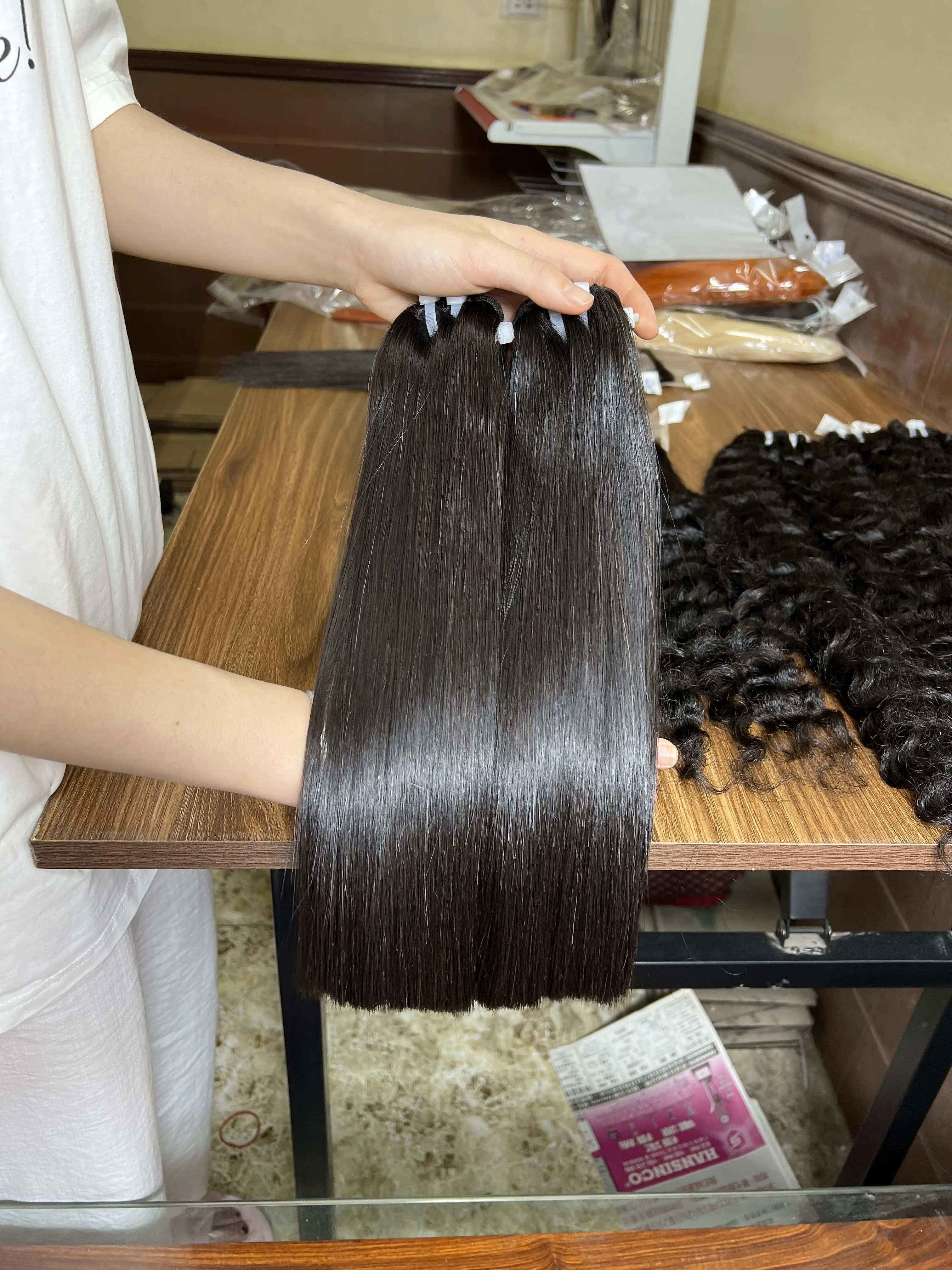 Top Quality 2023 Hair Bundles SDD Bone Straight Human Hair, 100% Raw Virgin Hair Vietnam, Wholesale Price Factory