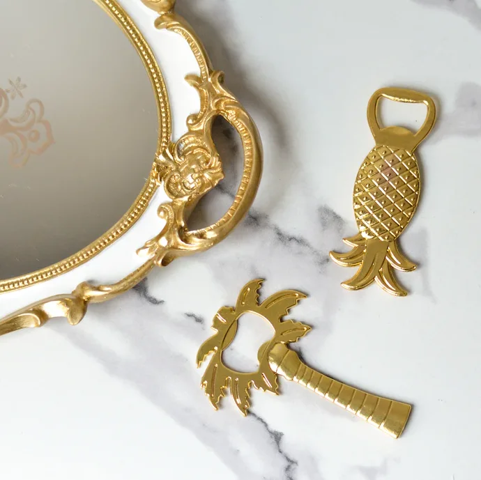 Gold Metal Bottle Opener Dog Shape for home wedding Restaurant Bar hotel Newest Kitchen Gadgets Bottle Wine Beer jar Opener 2023