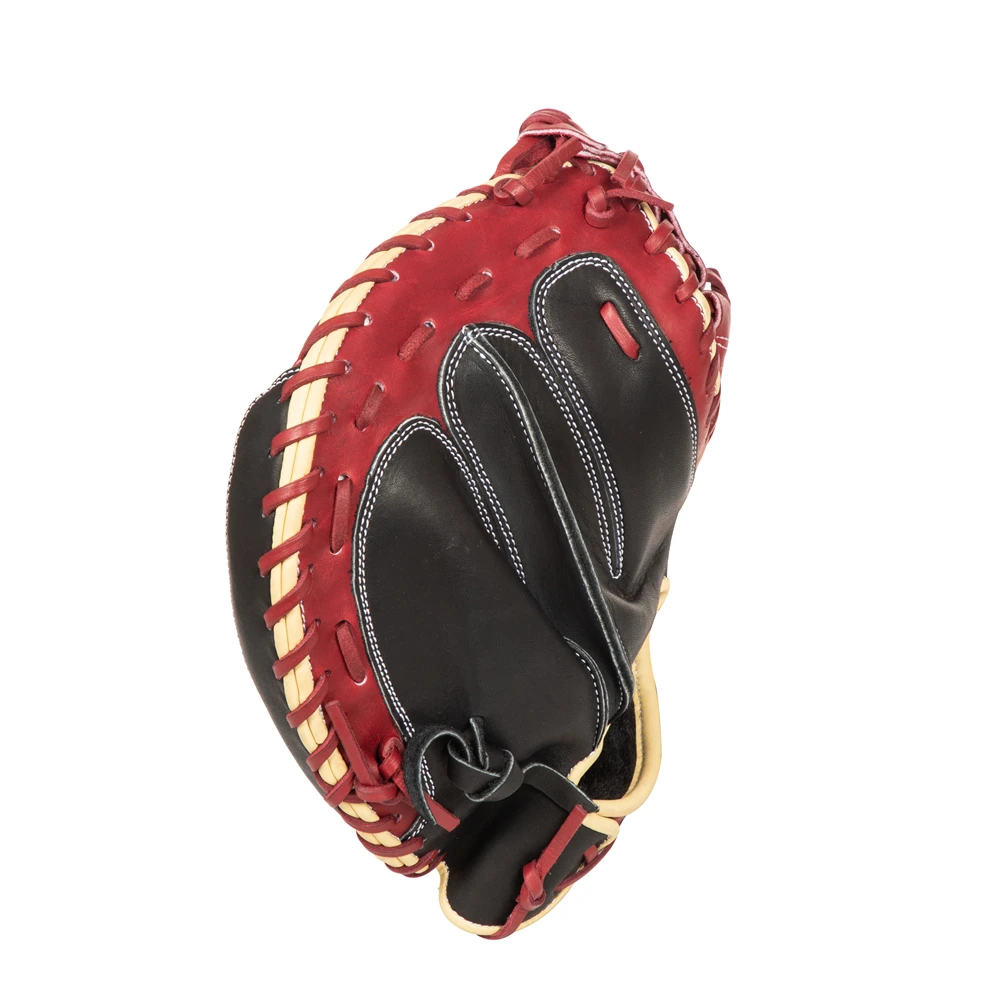 Manufacturers of Japanese Baseball Catcher  Gloves with Embroidery