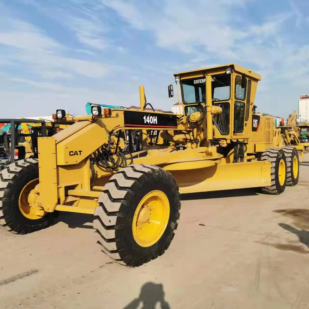 Caterpillar 140H motor grader used grader machine quality construction equipment original CAT140H in good condition in Shanghai