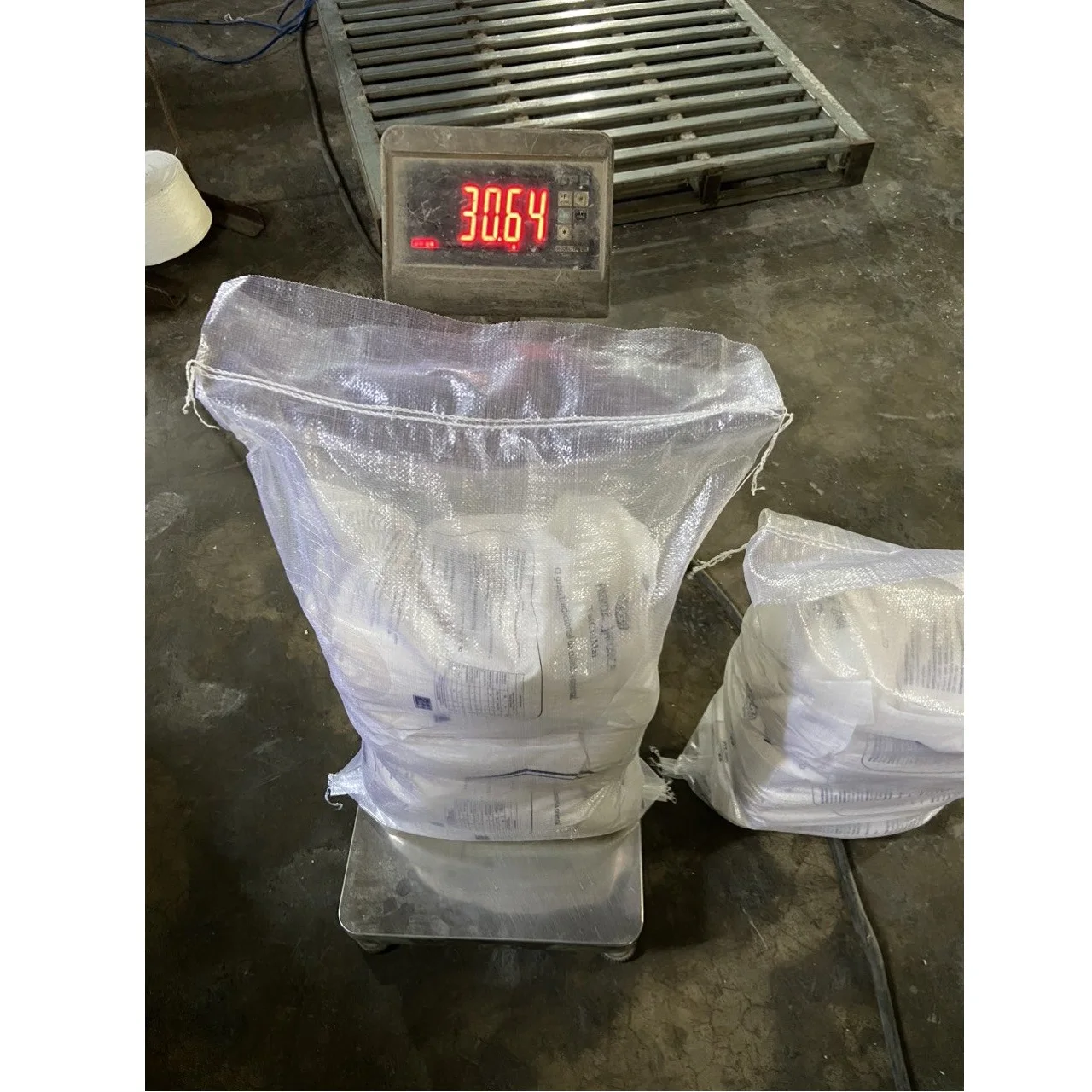 QUALITY VIETNAMESE RICE STANDARD SOFT TEXTURE RICE WHITE CALROSE CAMOLINO FACTORY SHORT GRAIN RICE SUPPLIER IN VIETNAM