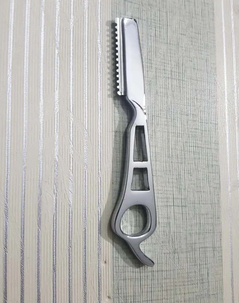 Professional Stainless Steel Barber Razor Blade for Women Hair Cutting Thinning Knife Salon Tools for Face Shaving