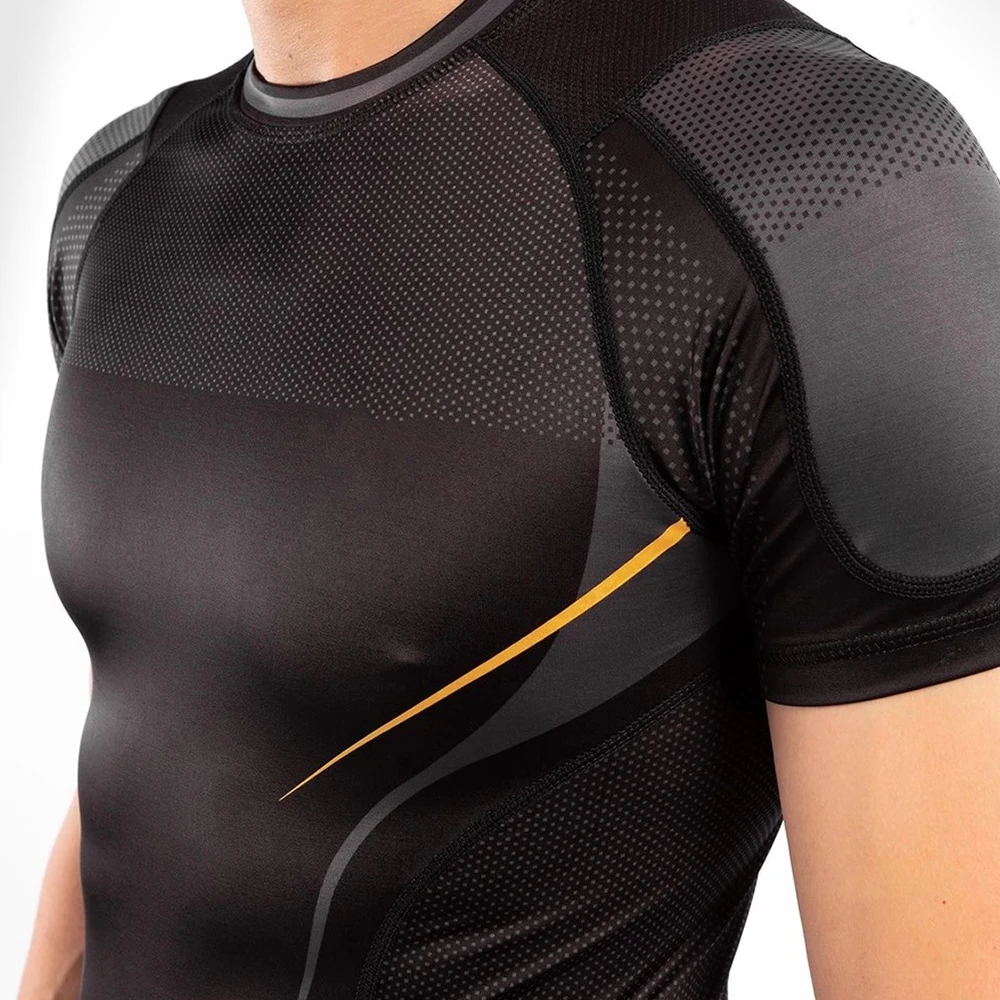 Best Quality Plain mma rash guard Short sleeve rush guard for men rash guards winter stylish Custom Blank High Quality Mma