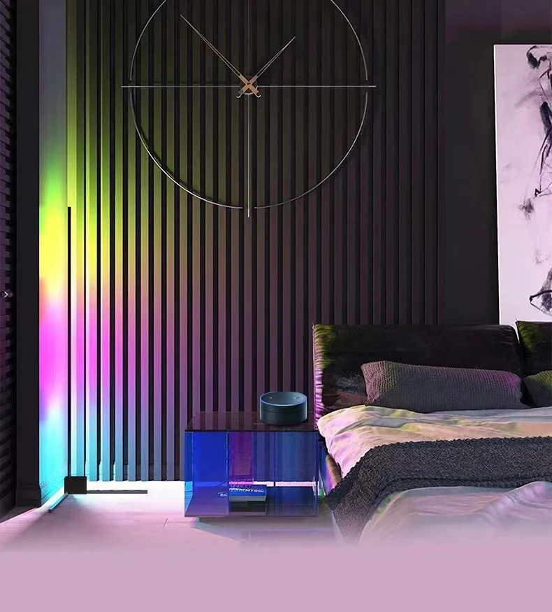 Оптовая продажа Лидер продаж светодиодная напольная лампа RGB + IC умный угловой атмосферный светильник с высоким уровнем освещенности