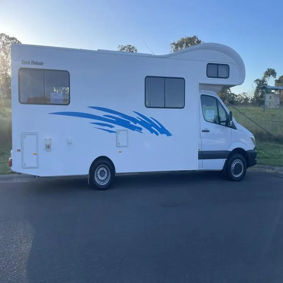 Low Price RV Motorhomes camper trailer off road travel trailer Caravan Mobile Home Motorhome Best Price In Stock