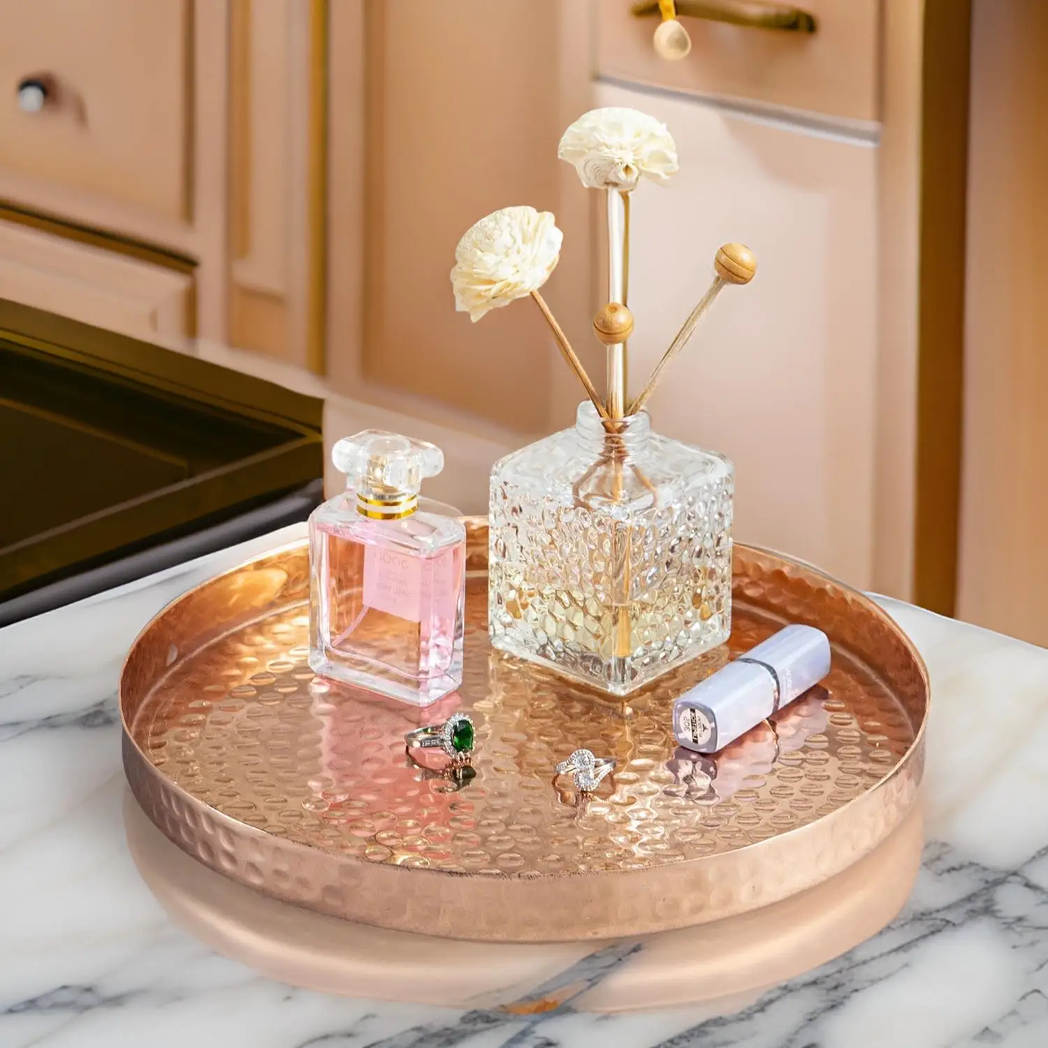 Copper Plated Handcrafted Textured Hammered Design Round Tray For Luxury Commercial Hotel & Restaurants Supplies Wholesale Price