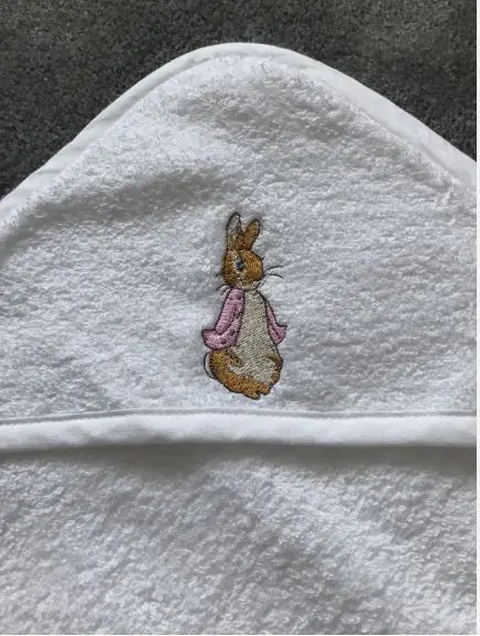 Wholesale Cartoon kids Animal Pattern Design Bath Towels Soft 100% Cotton baby hooded poncho towel