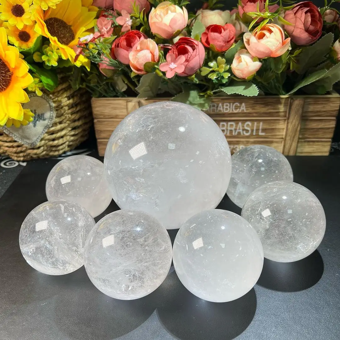 Hot Sale Healing Clear Quartz Sphere Semi Precious Gemstone Crafts Polished Clear Quartz Balls Healing Quartz Crystal Ball