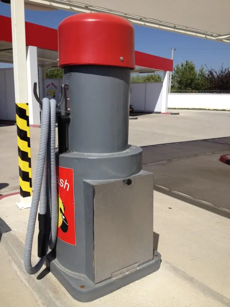 Self service car vacuum cleaner for car wash company and for gas stations token operated car wash