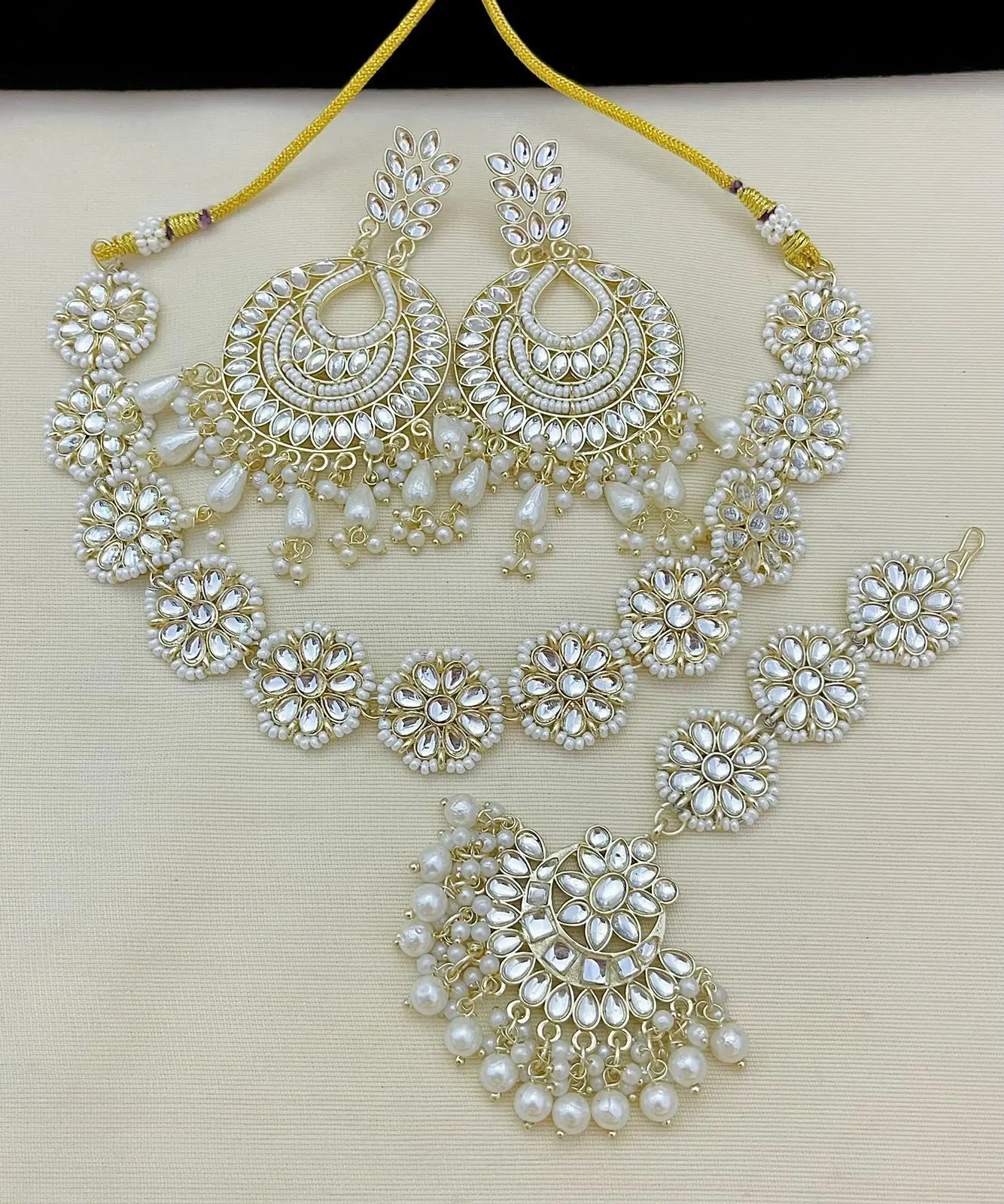Indian Floral Crystal Kundan Black Pearl Rhinestone Choker Necklace and Earrings Set Plated Wedding Bridal Jewelry Wholesale