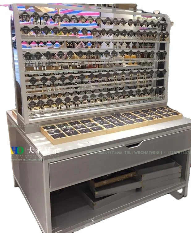 Customized jewellery showroom shelf fashion design cosmetic retail shop stands showy beauty display racks