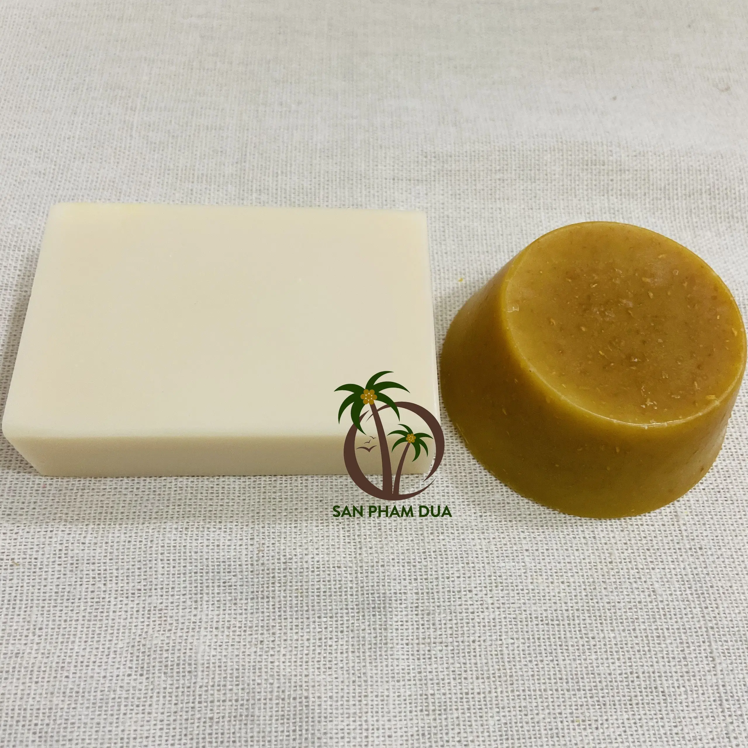 COCONUT SOAP/ CUSTOMIZED COCONUT SOAP/ COCONUT OIL SOAP ECO - FRIENDLY AND SAFE FOR HUMAN FROM COCO - ECO VIETNAM