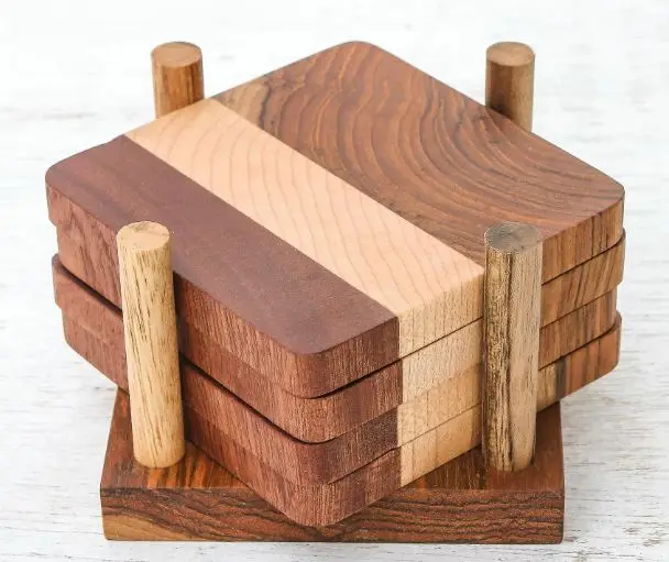 Premium quality luxury finished Wooden  Tea/Coffee/Cocktail Coaster Set of 4 Cool Nature Wood Coaster Set with Holder