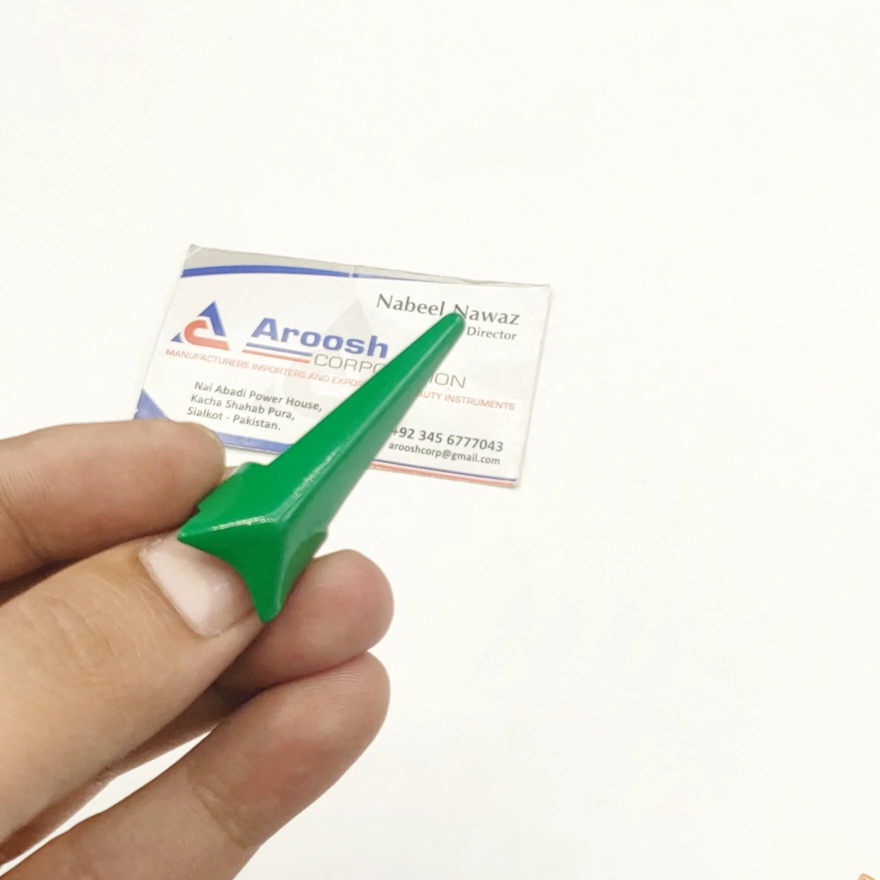 Green Coated Quick Pick Hair separator High Quality Hair Extension Tools