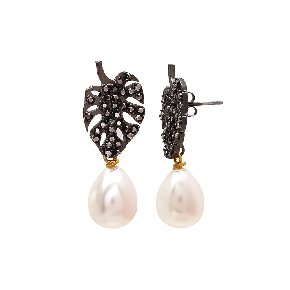 Explore Latest Exclusive Gemstone Pearl Drop Design Trendy Gold Plated Brass Drop Earrings