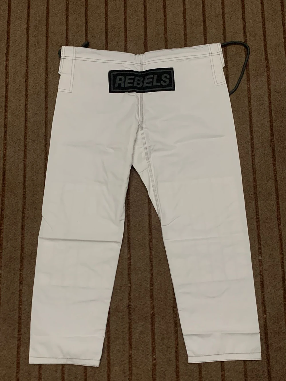 Wholesale Custom Made Bjj Gi Shoyoroll Cut Batch 51 Rebel Japan Bjj Uniform 450 Gsm Pearl Wave White Adult Kimono Uniform Gi