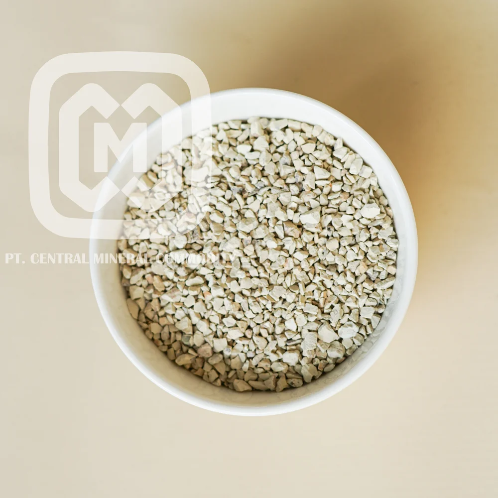 NATURAL ZEOLITE GRAVEL SIZE 2-4mm GREAT FOR AGRICULTURE USE BEIGE COLOR HIGH CEC CLINOPTILOLITE VOLCANIC MINERAL CHIP ROCK
