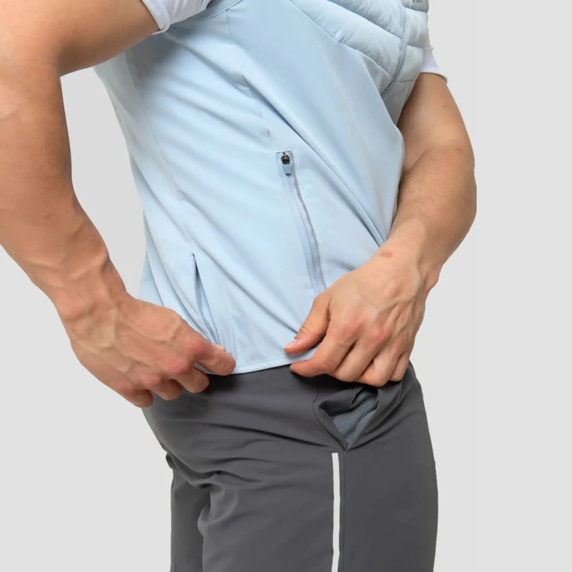 Reflective Branding Full Zip Fastening Ice Grey Mens Gilet Jacket with Easy Access Zipped Pockets and Quilting to Front and Back