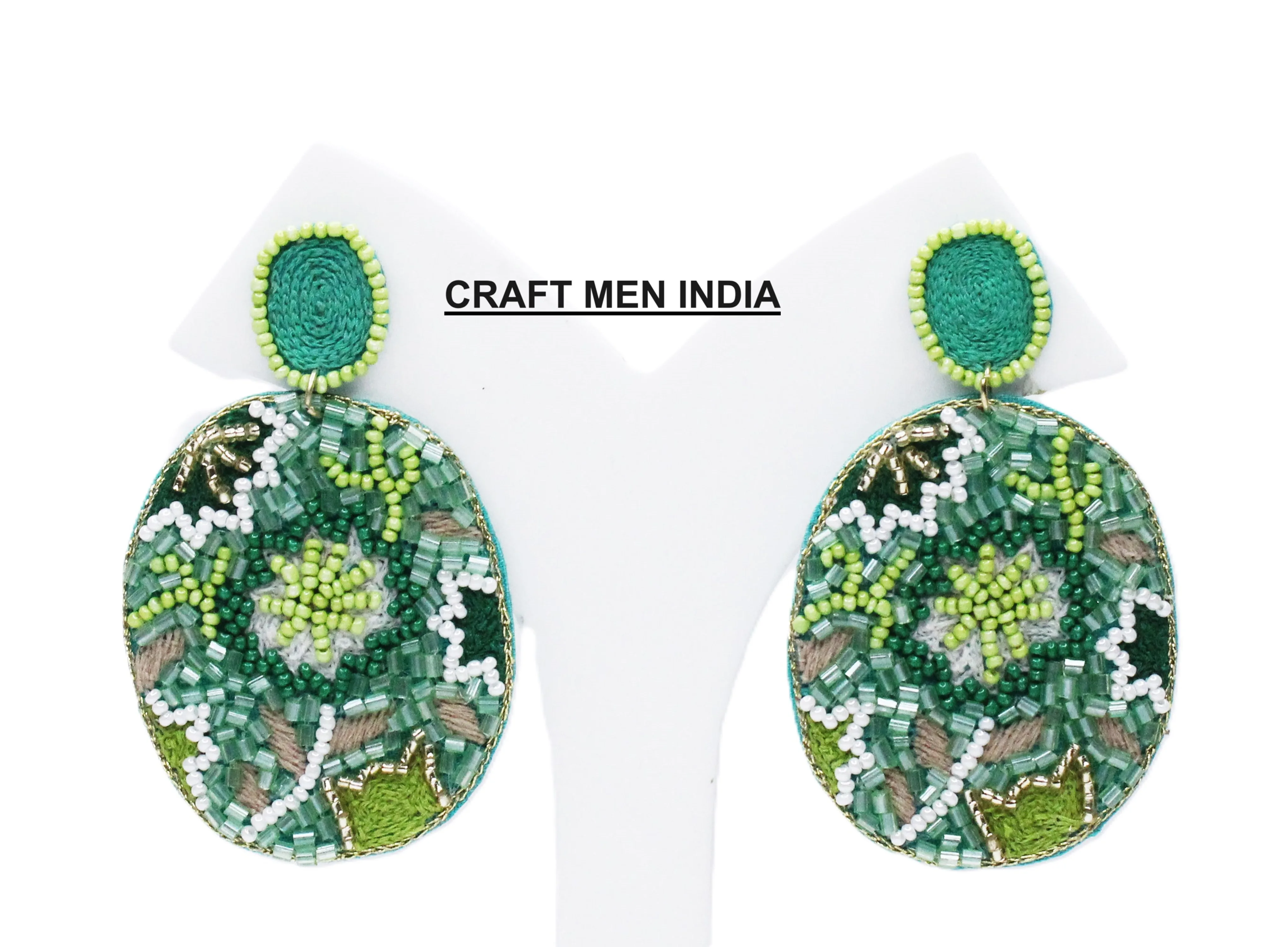 Handmade Beaded Stud Earrings for Girls and Women Fashionable Diamond Indian Wing-shaped Pattern in Classic Spanish Style