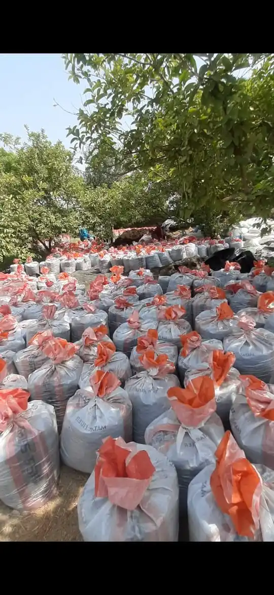 High Quality Bulk Supply 100% Organic Fertilizer 1Kg Packaging Help To Keep The Soil Healthy