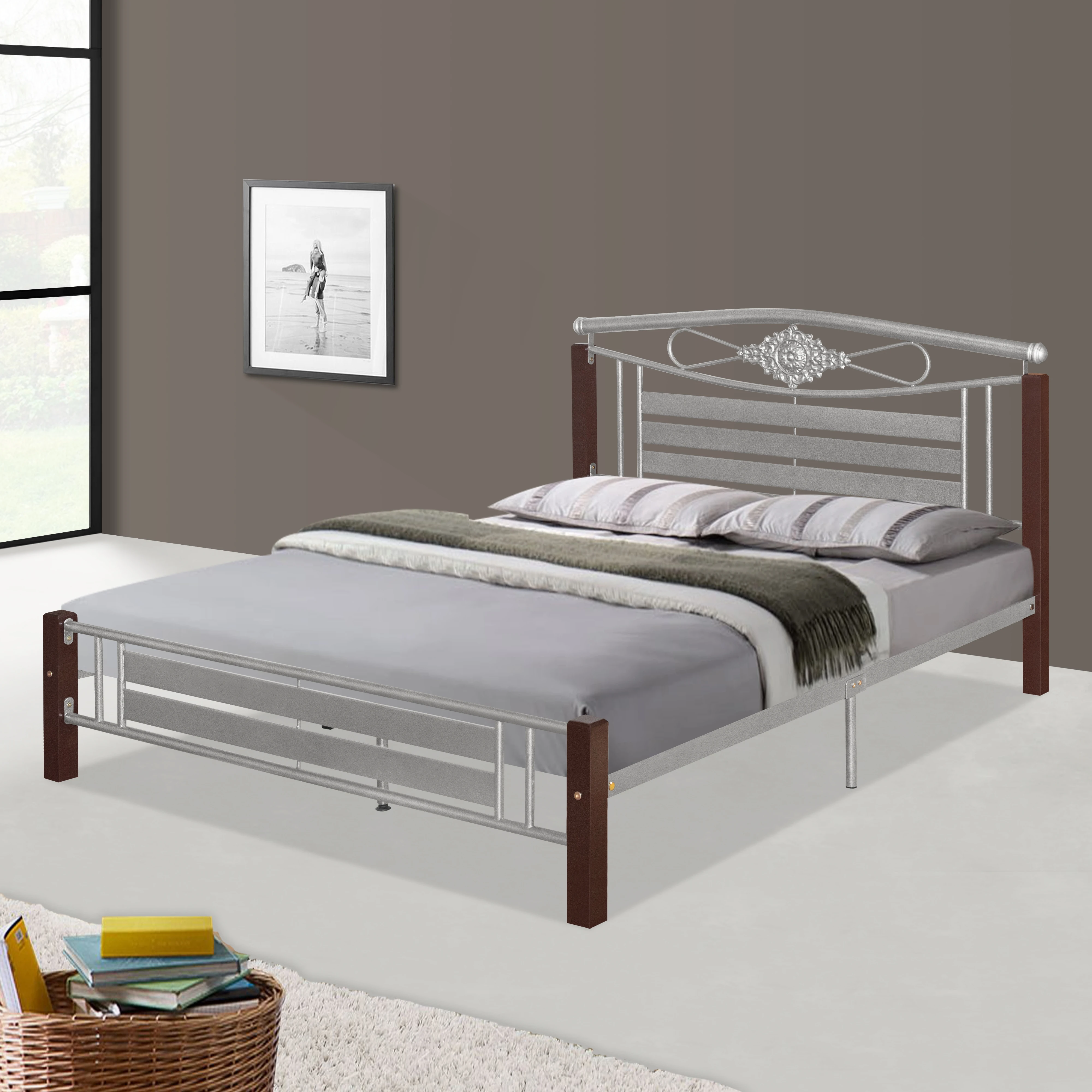 Malaysia Manufacturer Double Metal Bed Frame with Standard Twin Size Mattresses Iron Queen Size Platform