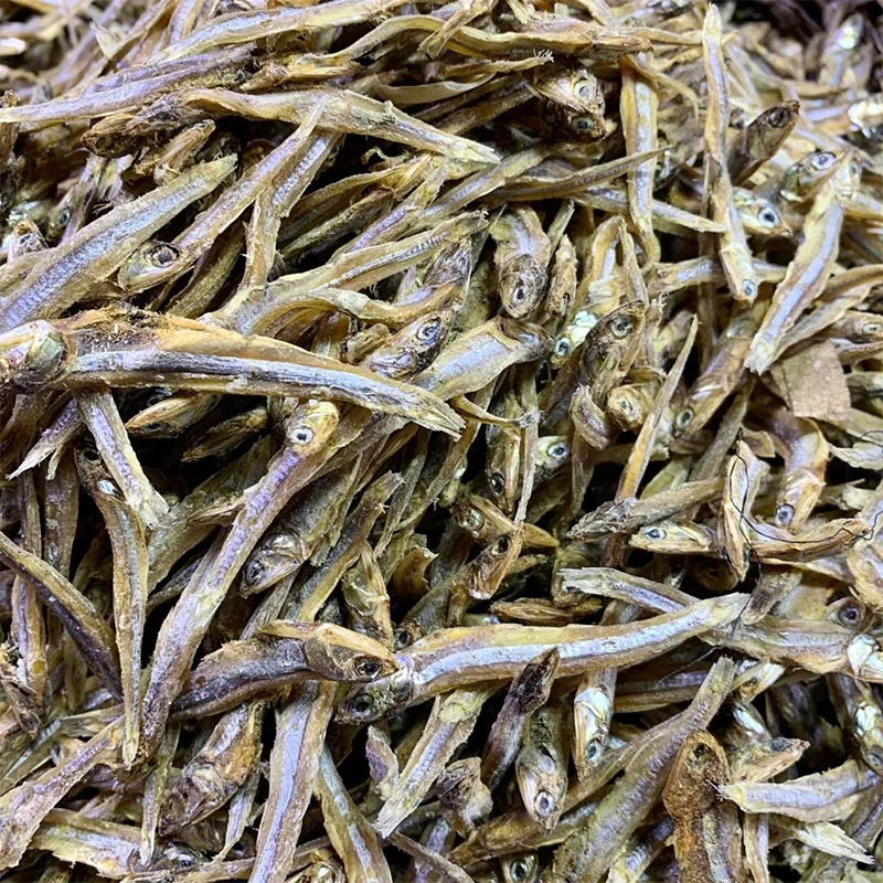 THAILAND DRIED ANCHOVY FISH / DRIED SPRATS SUN DRIED GOOD QUALITY AND PRICE