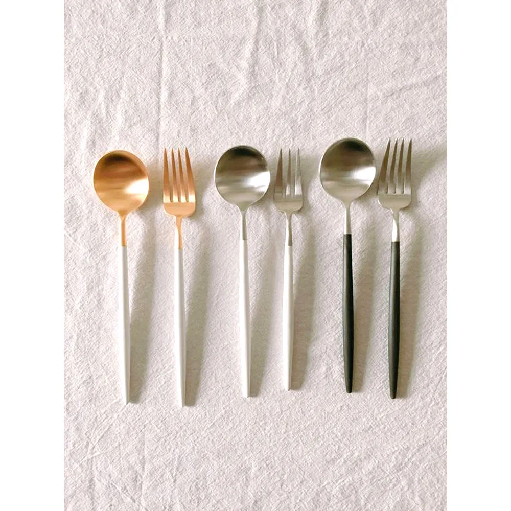 Stainless steel flatware cutlery salad server spoon and fork set Salad Server metal decorative Spoon salad server twisted handle