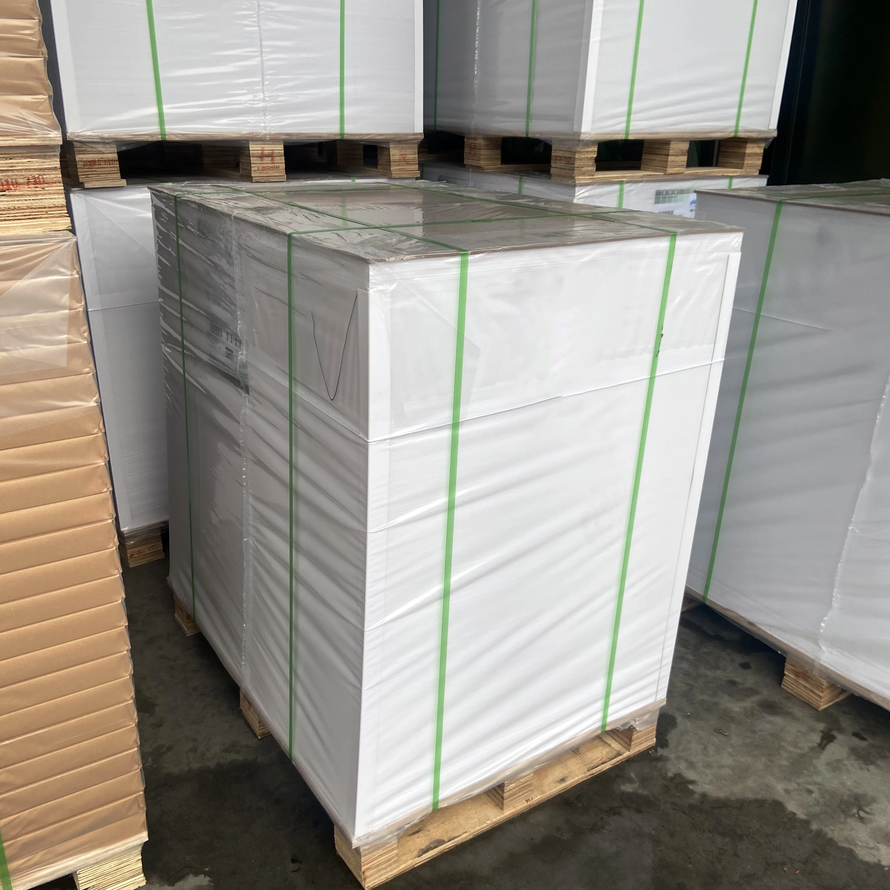 China manufacturer High Quality FBB Folding Box White Board 190gsm-400gsm allyking cream gc2 hi bulk ivory paper board