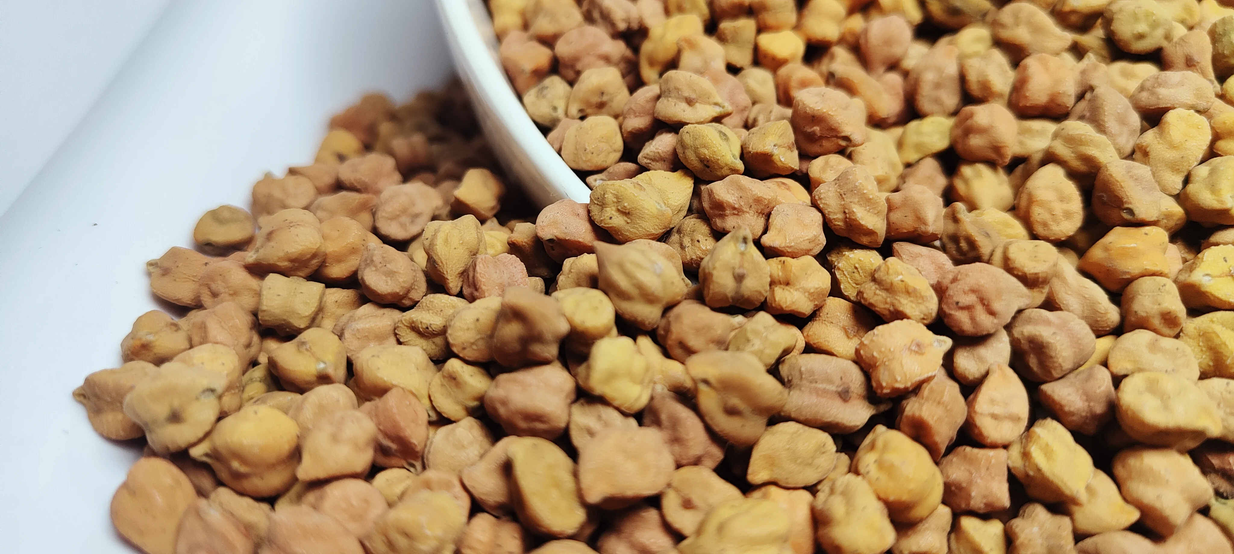 Dried Desi Chickpeas Best Quality Ethiopian Origin New Harvest 2024 Large Volume - Prompt Shipment Export Quality Supplier